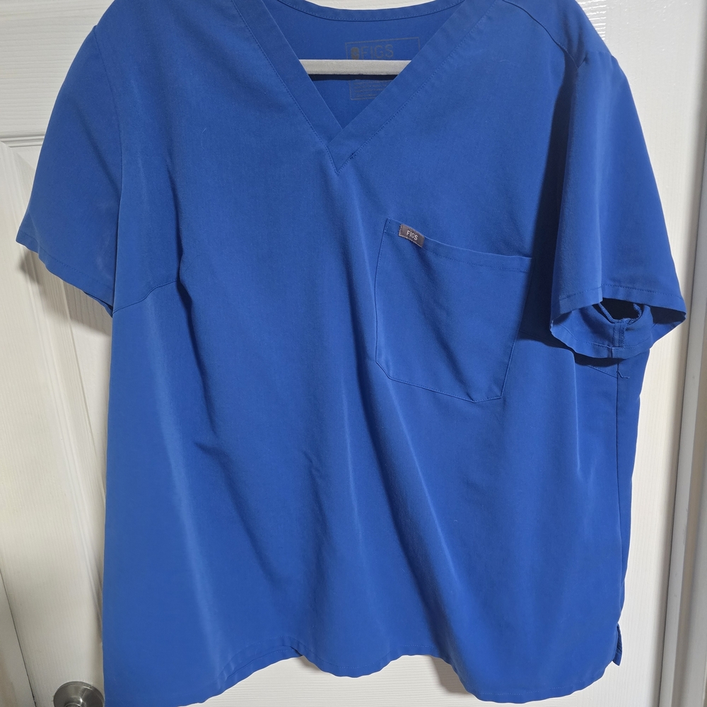 Figs Womens Catarina One Pocket Scrub TOP